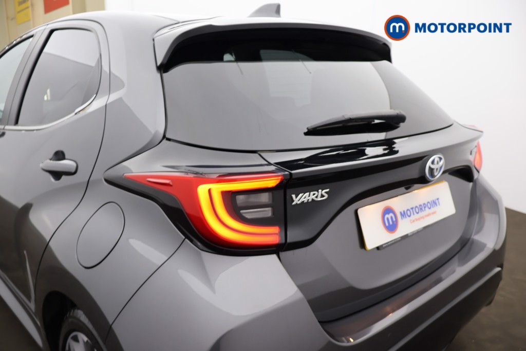 Toyota Yaris Excel Automatic Petrol-Electric Hybrid Hatchback - Stock Number (1669846) - 25th supplementary image