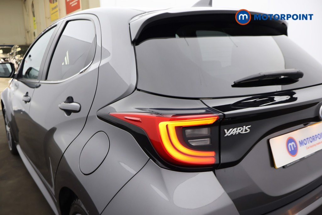 Toyota Yaris Excel Automatic Petrol-Electric Hybrid Hatchback - Stock Number (1669846) - 26th supplementary image