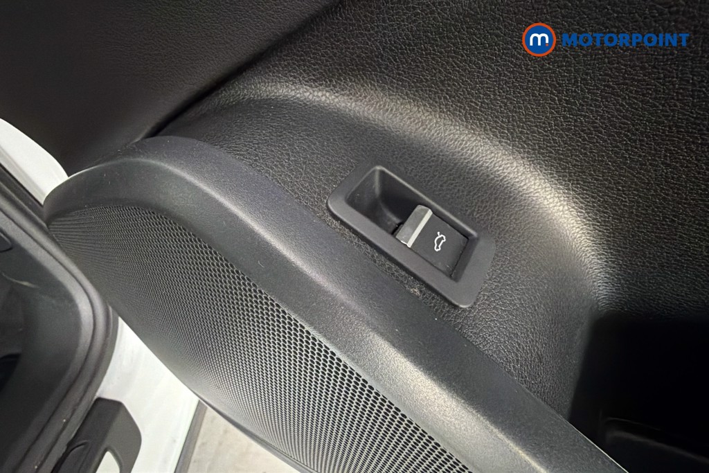 Audi Q5 S Line Automatic Petrol SUV - Stock Number (1669858) - 25th supplementary image