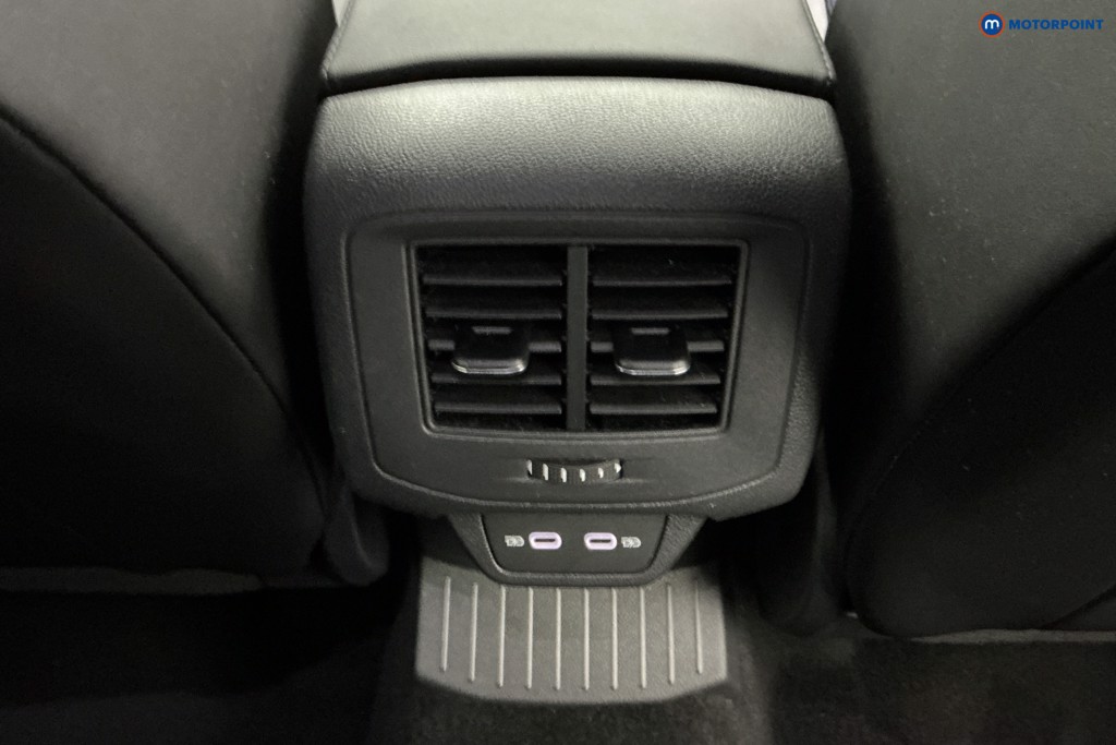 Volkswagen T-Roc R Automatic Petrol SUV - Stock Number (1670125) - 10th supplementary image