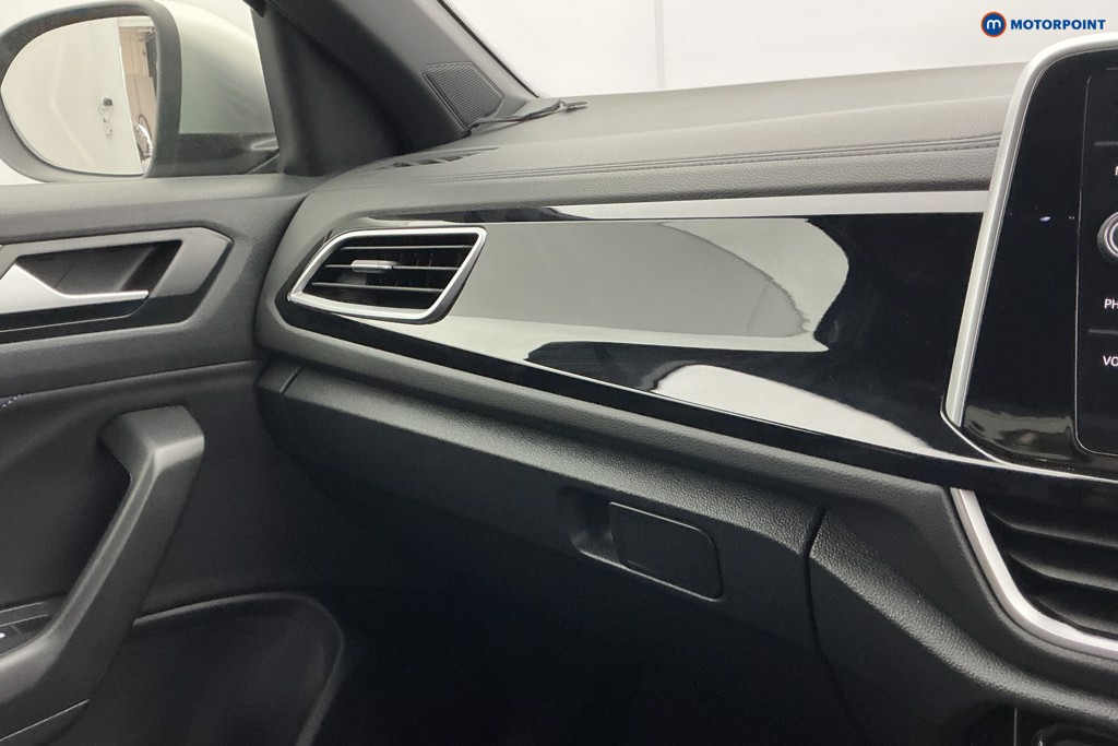 Volkswagen T-Roc R Automatic Petrol SUV - Stock Number (1670125) - 18th supplementary image