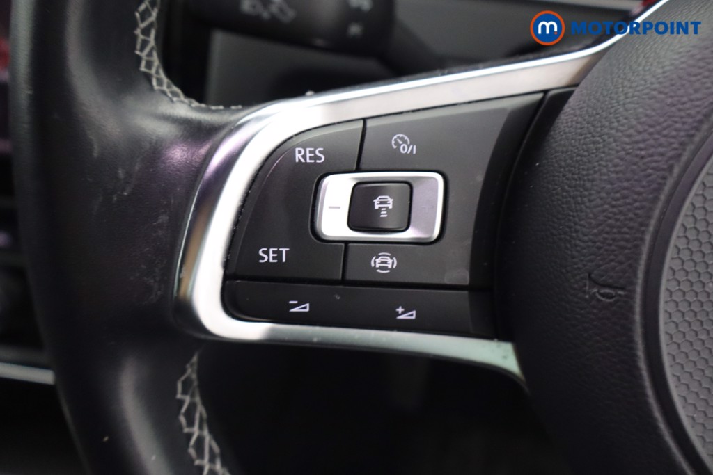 Volkswagen Golf R-Line Manual Petrol Hatchback - Stock Number (1670323) - 7th supplementary image