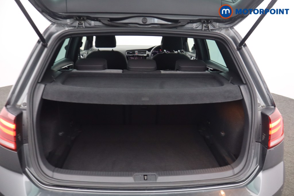 Volkswagen Golf R-Line Manual Petrol Hatchback - Stock Number (1670323) - 13th supplementary image