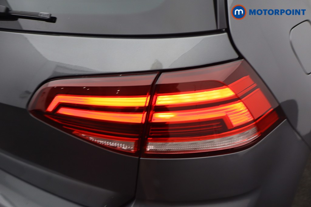 Volkswagen Golf R-Line Manual Petrol Hatchback - Stock Number (1670323) - 14th supplementary image