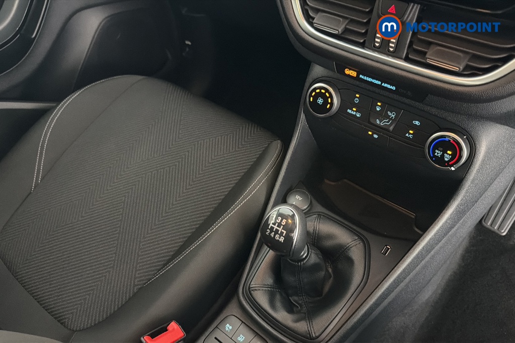 Ford Fiesta Trend Manual Petrol Hatchback - Stock Number (1670353) - 15th supplementary image