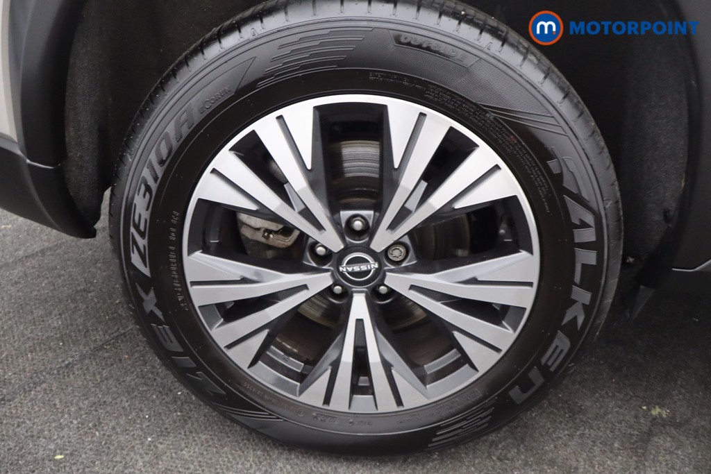 Nissan X-Trail N-Connecta Automatic Petrol-Electric Hybrid SUV - Stock Number (1670435) - 13th supplementary image