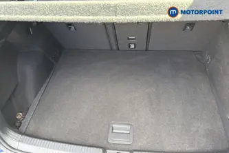 Volkswagen Golf Life Automatic Petrol Hatchback - Stock Number (1670501) - 30th supplementary image