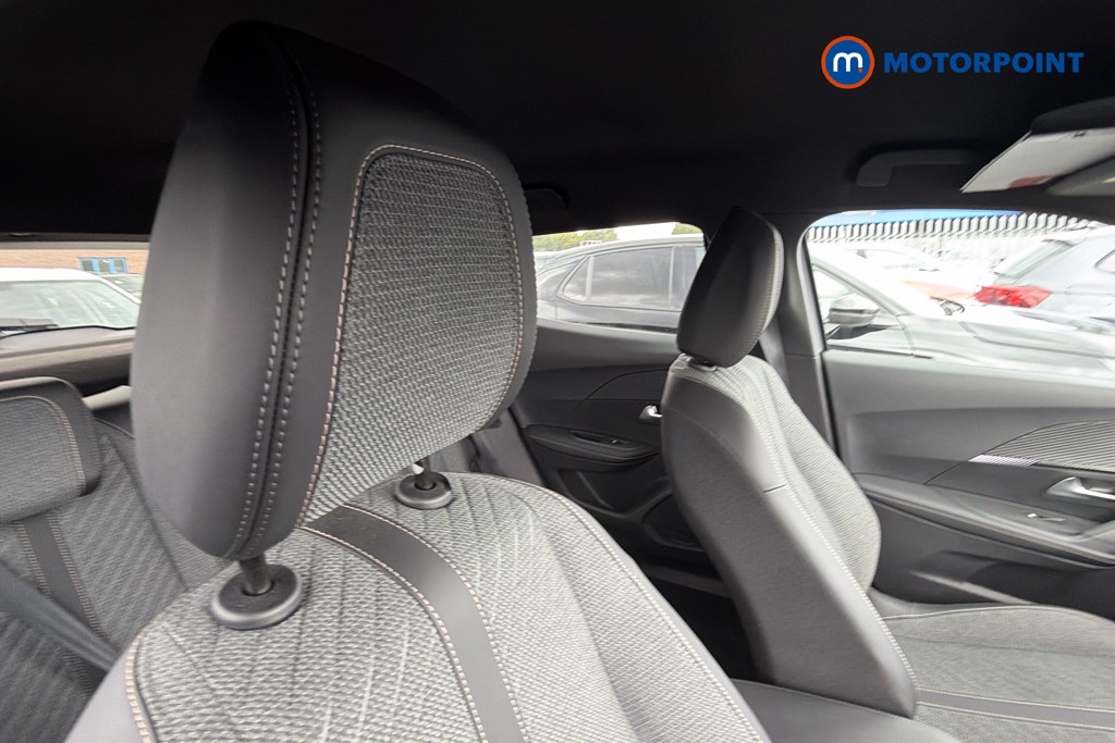 Peugeot 2008 Allure Automatic Petrol SUV - Stock Number (1670652) - 39th supplementary image