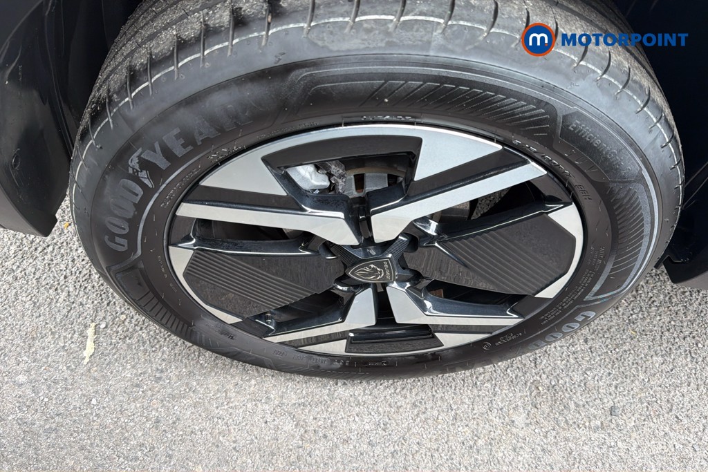 Peugeot 2008 Allure Automatic Petrol SUV - Stock Number (1670652) - 43rd supplementary image