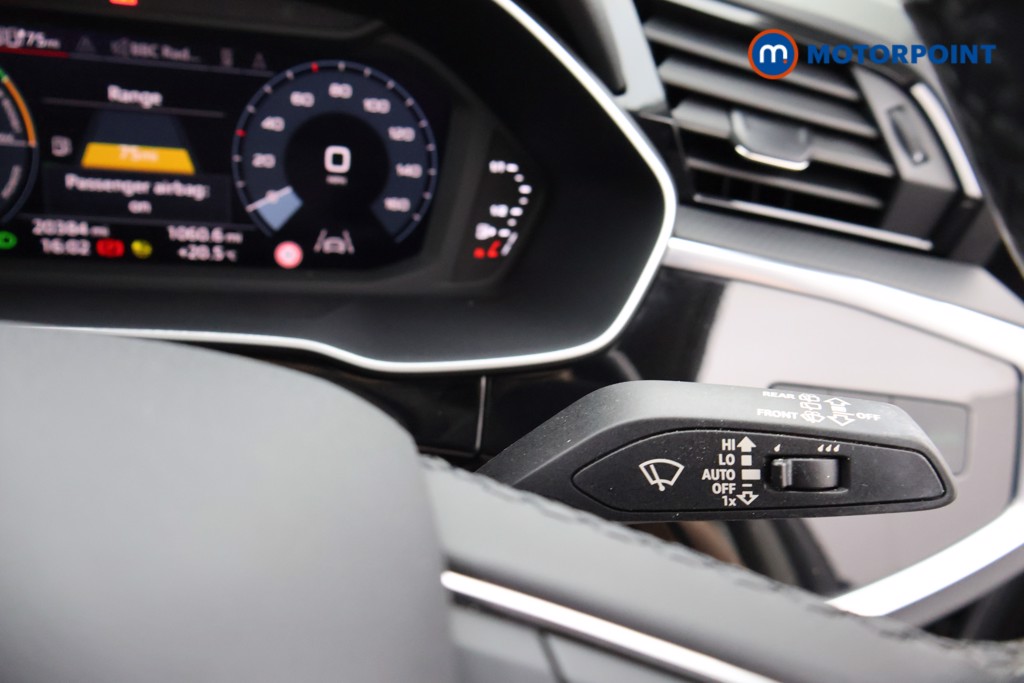 Audi Q3 Technik Automatic Petrol Plug-In Hybrid SUV - Stock Number (1670705) - 6th supplementary image