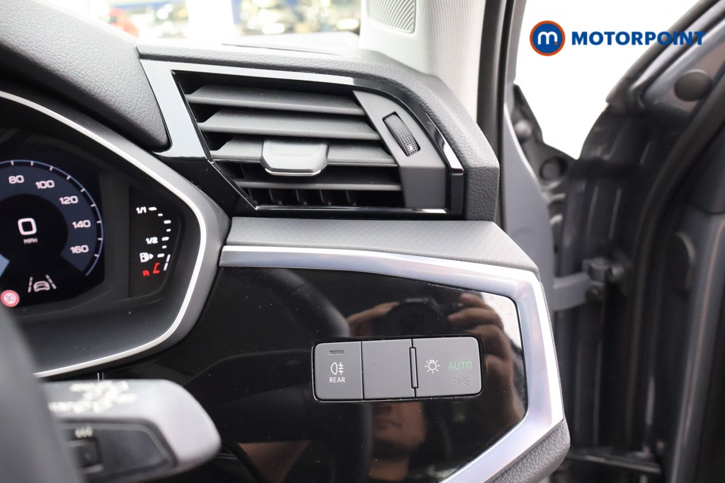 Audi Q3 Technik Automatic Petrol Plug-In Hybrid SUV - Stock Number (1670705) - 8th supplementary image