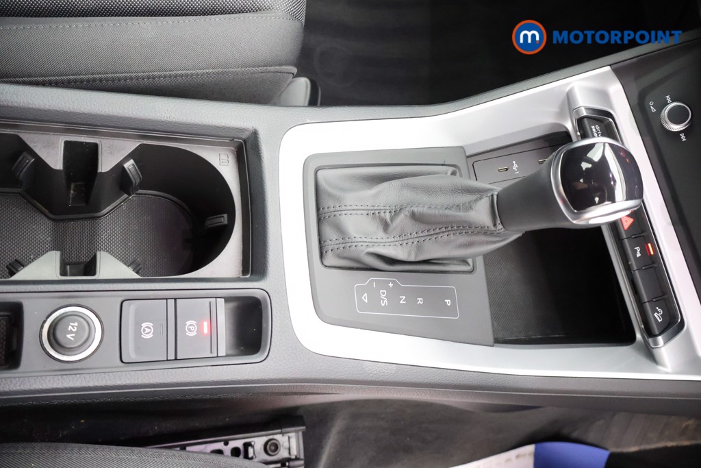 Audi Q3 Technik Automatic Petrol Plug-In Hybrid SUV - Stock Number (1670705) - 13th supplementary image