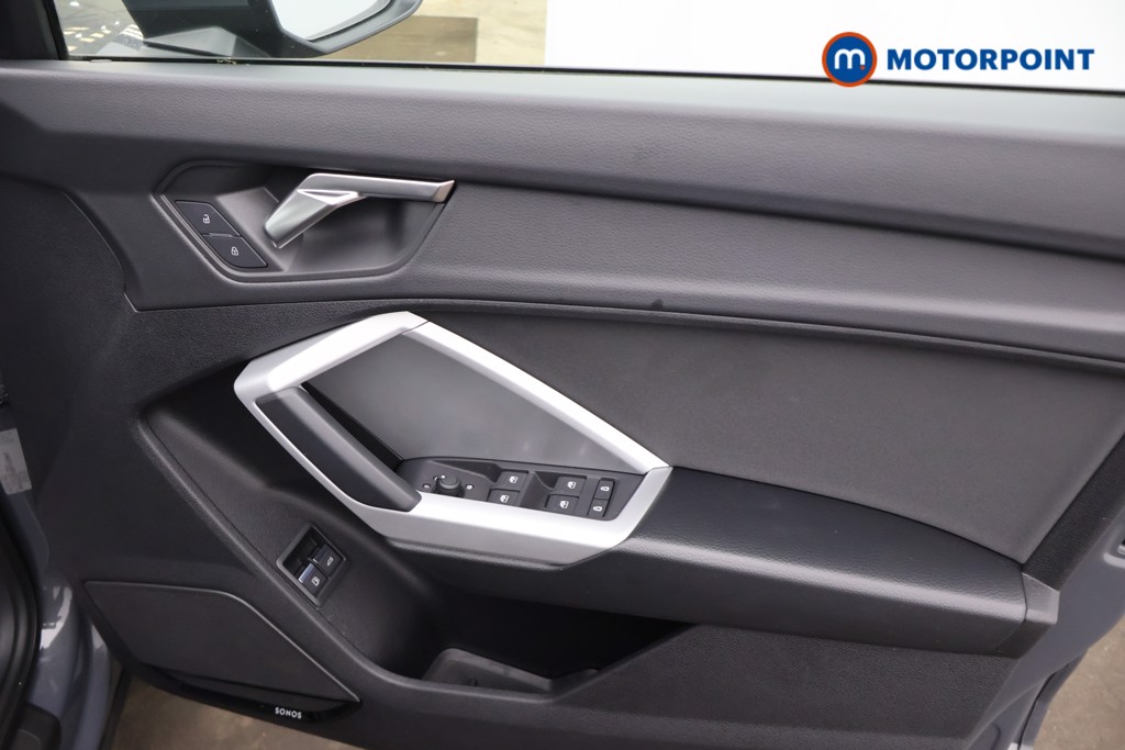 Audi Q3 Technik Automatic Petrol Plug-In Hybrid SUV - Stock Number (1670705) - 17th supplementary image