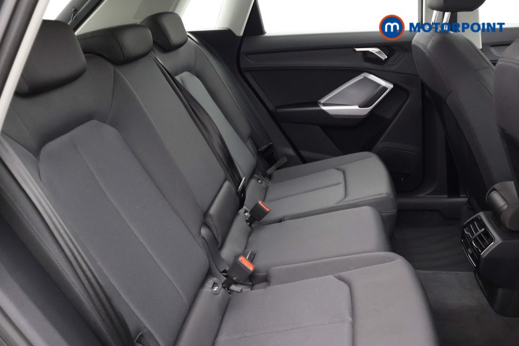 Audi Q3 Technik Automatic Petrol Plug-In Hybrid SUV - Stock Number (1670705) - 22nd supplementary image