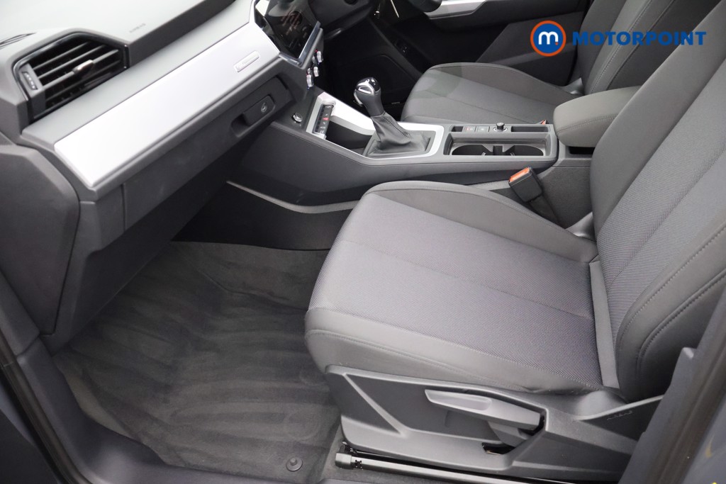 Audi Q3 Technik Automatic Petrol Plug-In Hybrid SUV - Stock Number (1670705) - 27th supplementary image