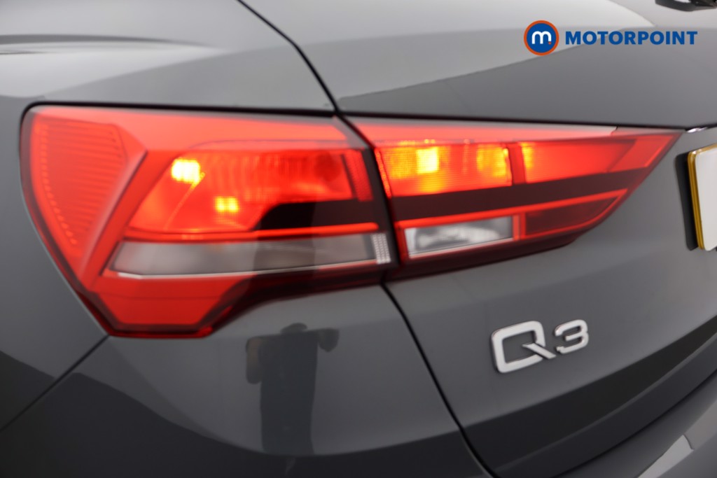 Audi Q3 Technik Automatic Petrol Plug-In Hybrid SUV - Stock Number (1670705) - 31st supplementary image