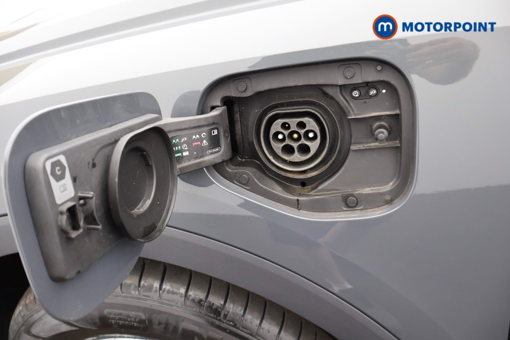 Audi Q3 Technik Automatic Petrol Plug-In Hybrid SUV - Stock Number (1670705) - 42nd supplementary image