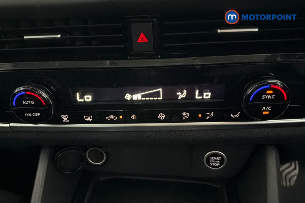 Nissan Qashqai Acenta Premium Manual Petrol SUV - Stock Number (1670801) - 12th supplementary image