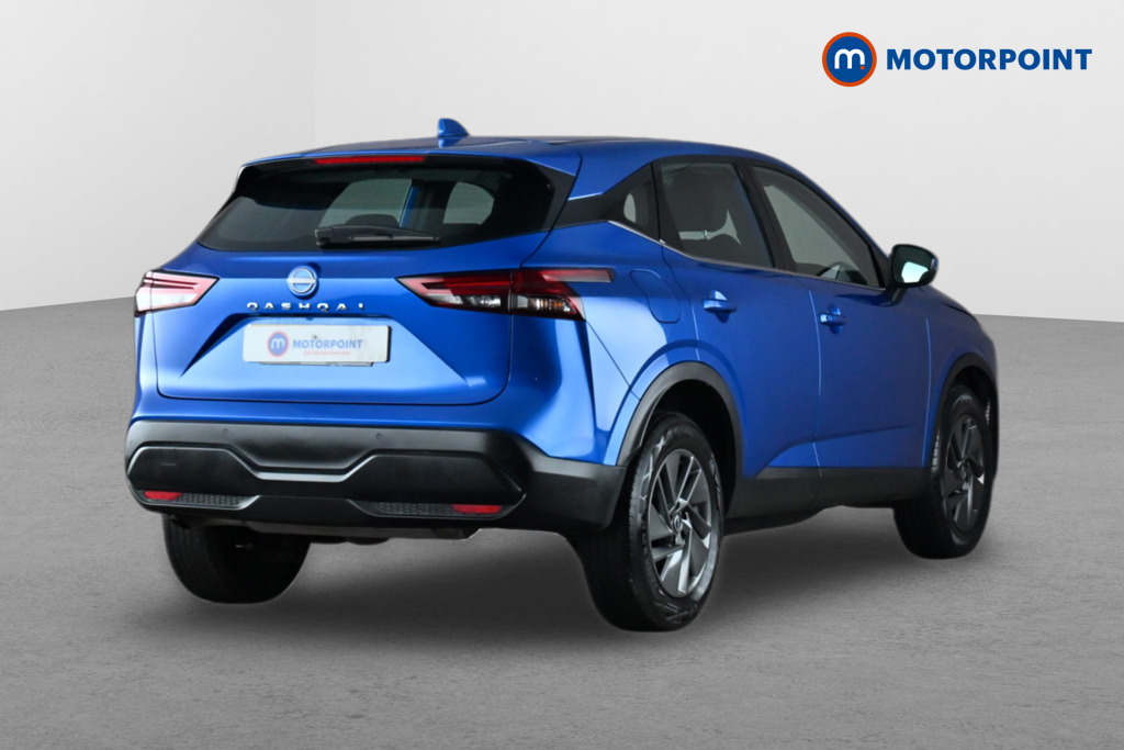 Nissan Qashqai Acenta Premium Manual Petrol SUV - Stock Number (1670801) - Drivers side rear corner