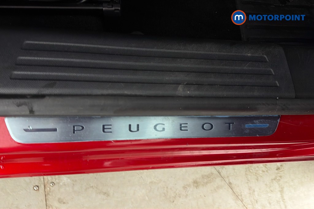 Peugeot 2008 GT Automatic Petrol SUV - Stock Number (1670867) - 27th supplementary image