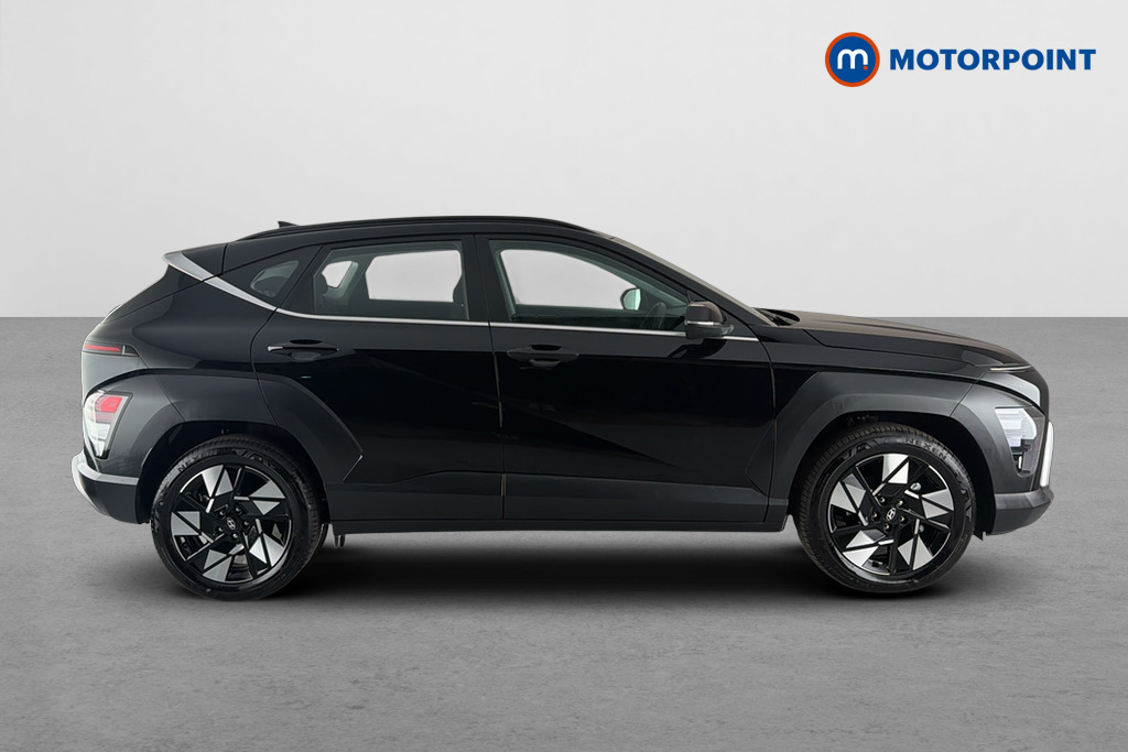 Hyundai Kona Advance Automatic Petrol-Electric Hybrid SUV - Stock Number (1670891) - Passenger side