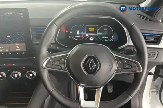 Renault Captur Launch Edition Automatic Petrol Plug-In Hybrid SUV - Stock Number (1670904) - 2nd supplementary image