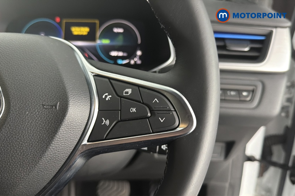 Renault Captur Launch Edition Automatic Petrol Plug-In Hybrid SUV - Stock Number (1670904) - 3rd supplementary image