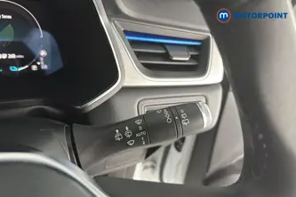 Renault Captur Launch Edition Automatic Petrol Plug-In Hybrid SUV - Stock Number (1670904) - 6th supplementary image