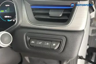 Renault Captur Launch Edition Automatic Petrol Plug-In Hybrid SUV - Stock Number (1670904) - 11th supplementary image