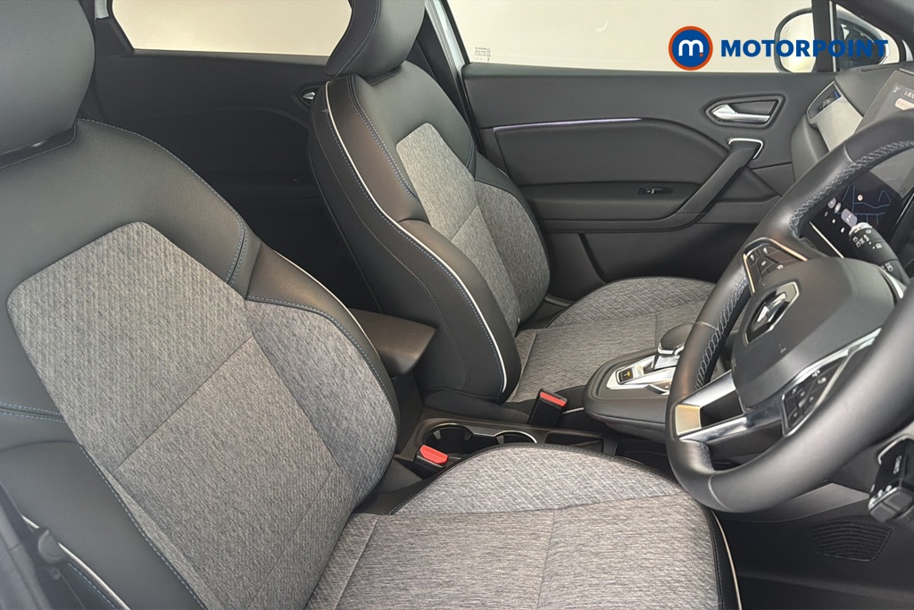 Renault Captur Launch Edition Automatic Petrol Plug-In Hybrid SUV - Stock Number (1670904) - 22nd supplementary image