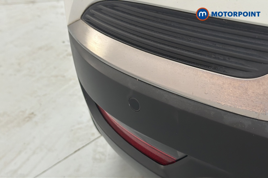Renault Captur Launch Edition Automatic Petrol Plug-In Hybrid SUV - Stock Number (1670904) - 39th supplementary image