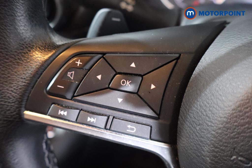 Nissan Juke N-Connecta Automatic Petrol SUV - Stock Number (1670950) - 7th supplementary image