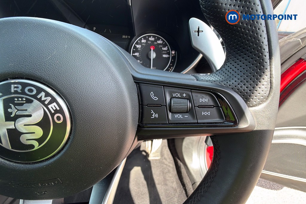 Alfa Romeo Giulia Veloce Automatic Petrol Saloon - Stock Number (1671004) - 4th supplementary image