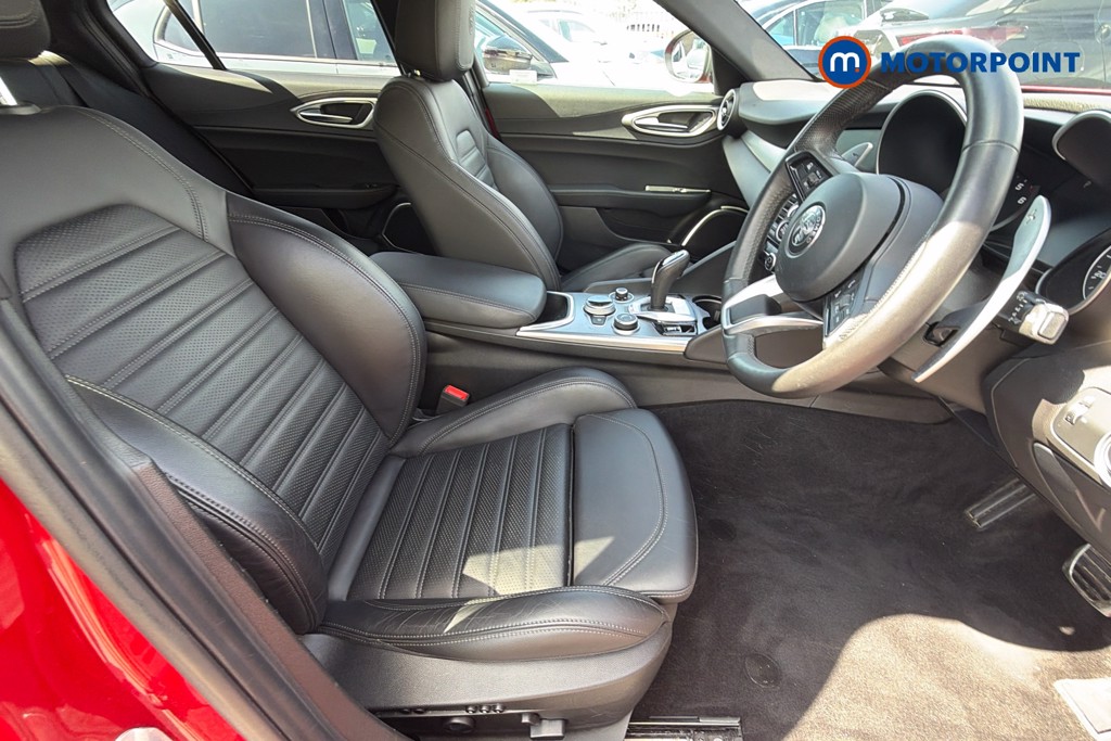Alfa Romeo Giulia Veloce Automatic Petrol Saloon - Stock Number (1671004) - 10th supplementary image