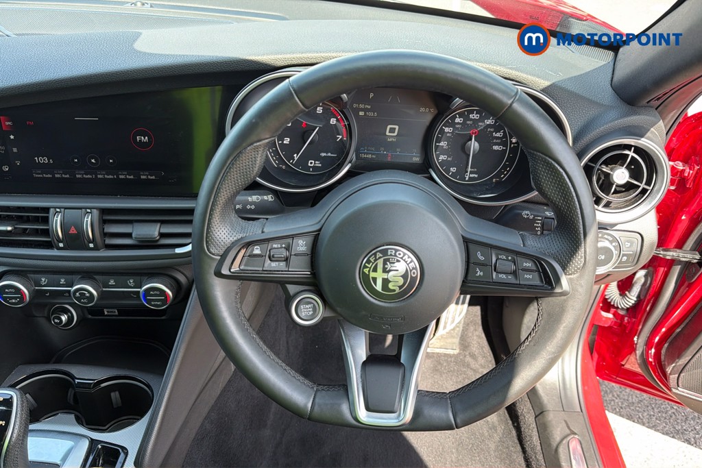 Alfa Romeo Giulia Veloce Automatic Petrol Saloon - Stock Number (1671004) - 1st supplementary image