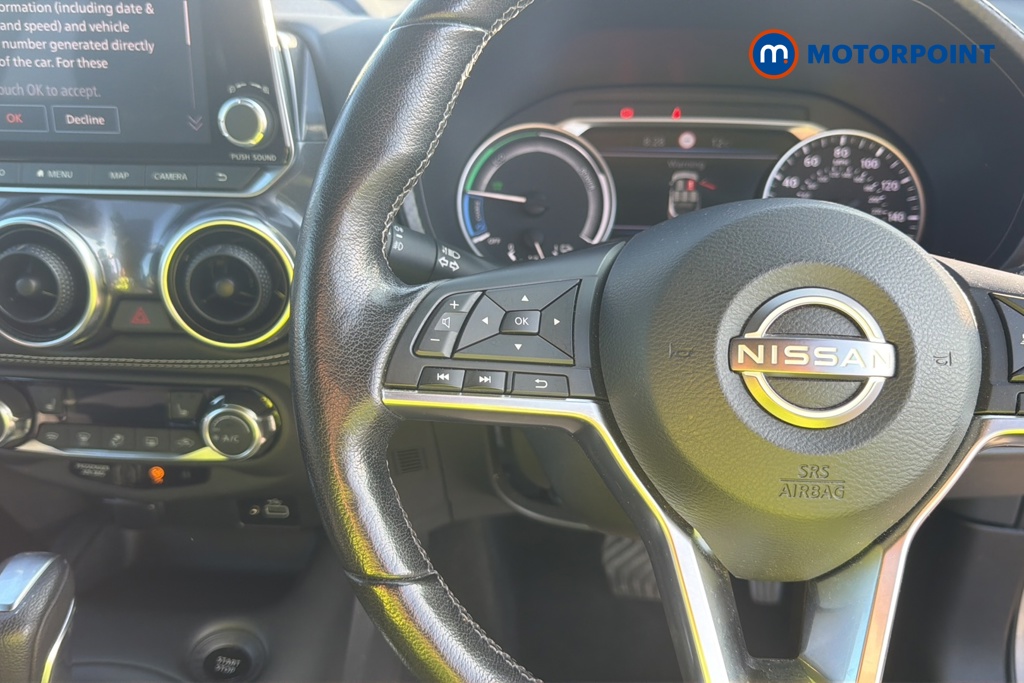 Nissan Juke Tekna Automatic Petrol-Electric Hybrid SUV - Stock Number (1671018) - 4th supplementary image