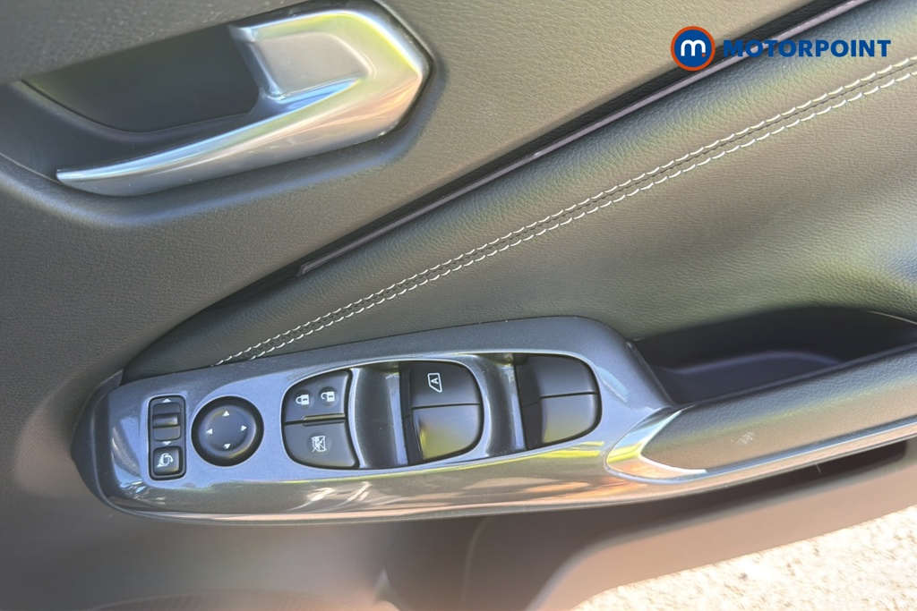 Nissan Juke Tekna Automatic Petrol-Electric Hybrid SUV - Stock Number (1671018) - 19th supplementary image