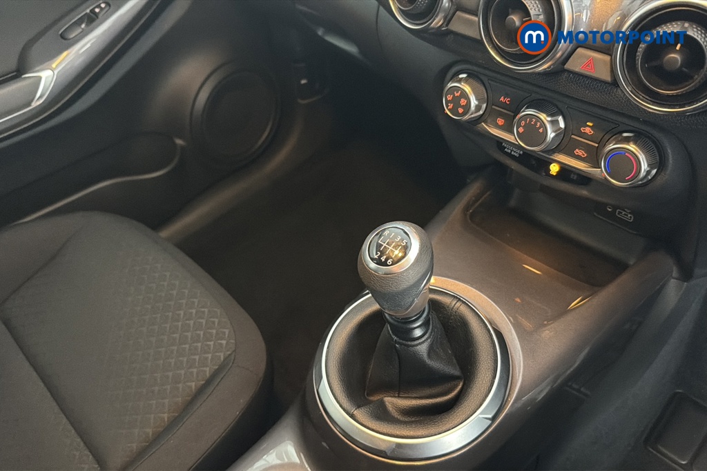 Nissan Juke Acenta Manual Petrol SUV - Stock Number (1671311) - 15th supplementary image