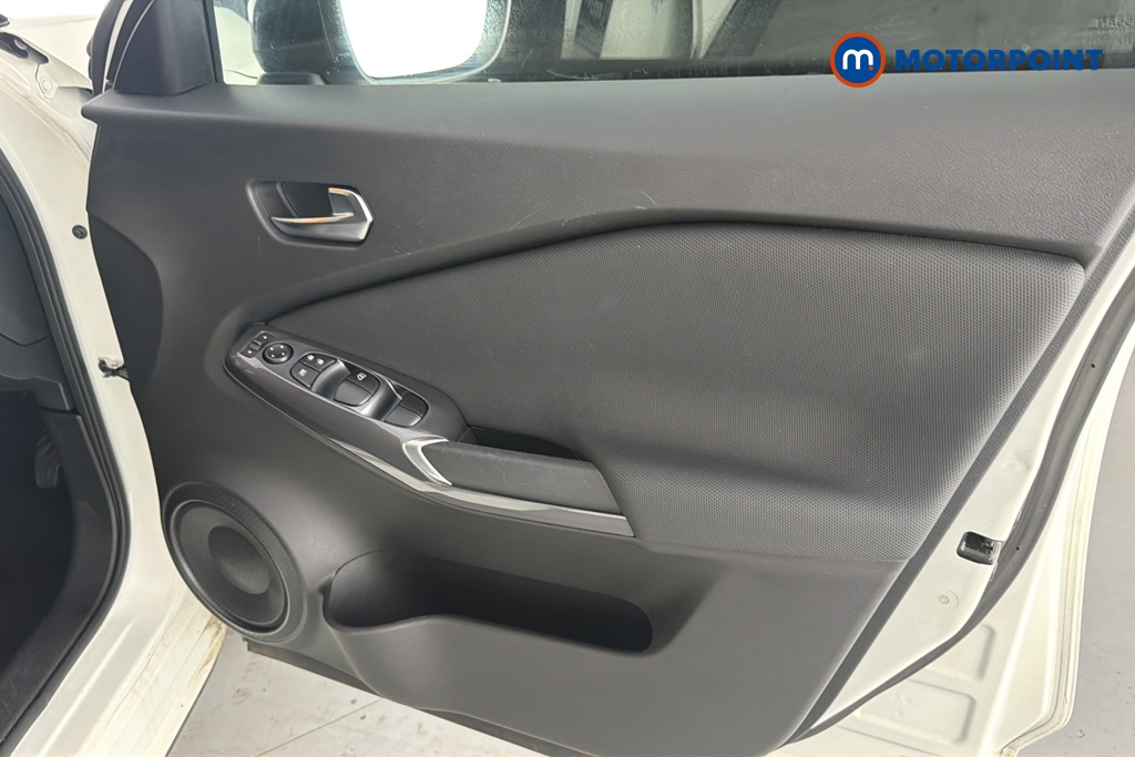 Nissan Juke Acenta Manual Petrol SUV - Stock Number (1671311) - 18th supplementary image
