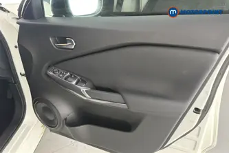 Nissan Juke Acenta Manual Petrol SUV - Stock Number (1671311) - 18th supplementary image