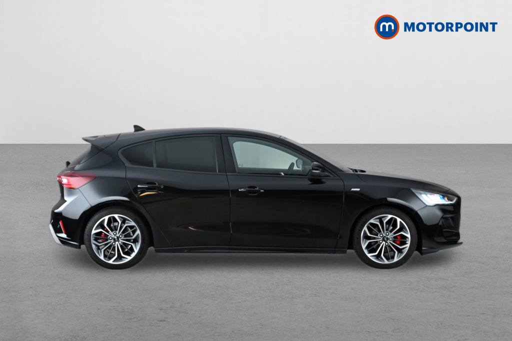 Ford Focus St-Line X Manual Petrol Hatchback - Stock Number (1671510) - Drivers side