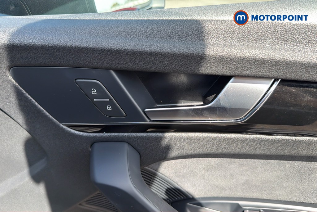 Audi Q5 Edition 1 Automatic Petrol SUV - Stock Number (1671546) - 21st supplementary image