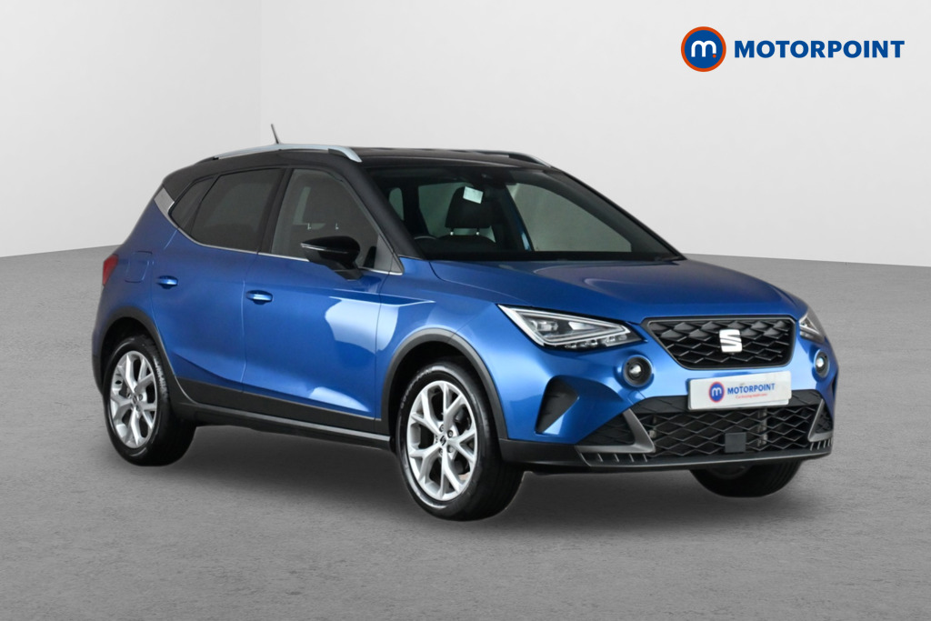 SEAT Arona listing photo