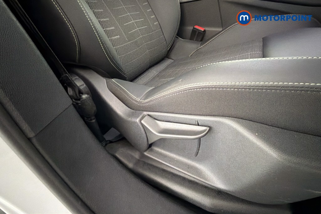 Peugeot 3008 GT Automatic Petrol SUV - Stock Number (1671770) - 25th supplementary image