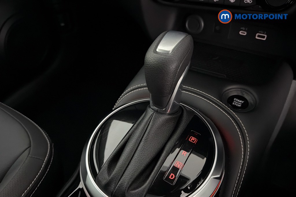 Nissan Juke Tekna Automatic Petrol SUV - Stock Number (1671772) - 15th supplementary image