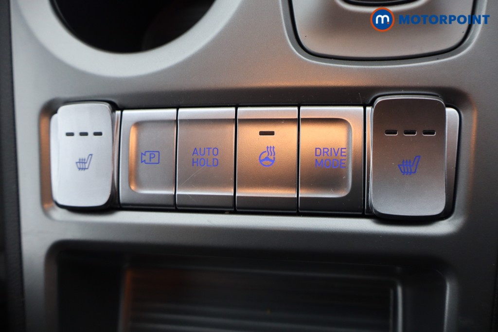 Hyundai Kona Premium Automatic Electric SUV - Stock Number (1671780) - 16th supplementary image