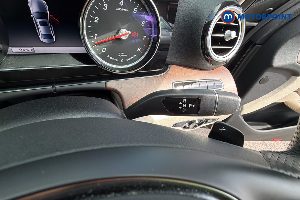 Mercedes-Benz E Class SE Automatic Petrol Plug-In Hybrid Saloon - Stock Number (1671893) - 5th supplementary image