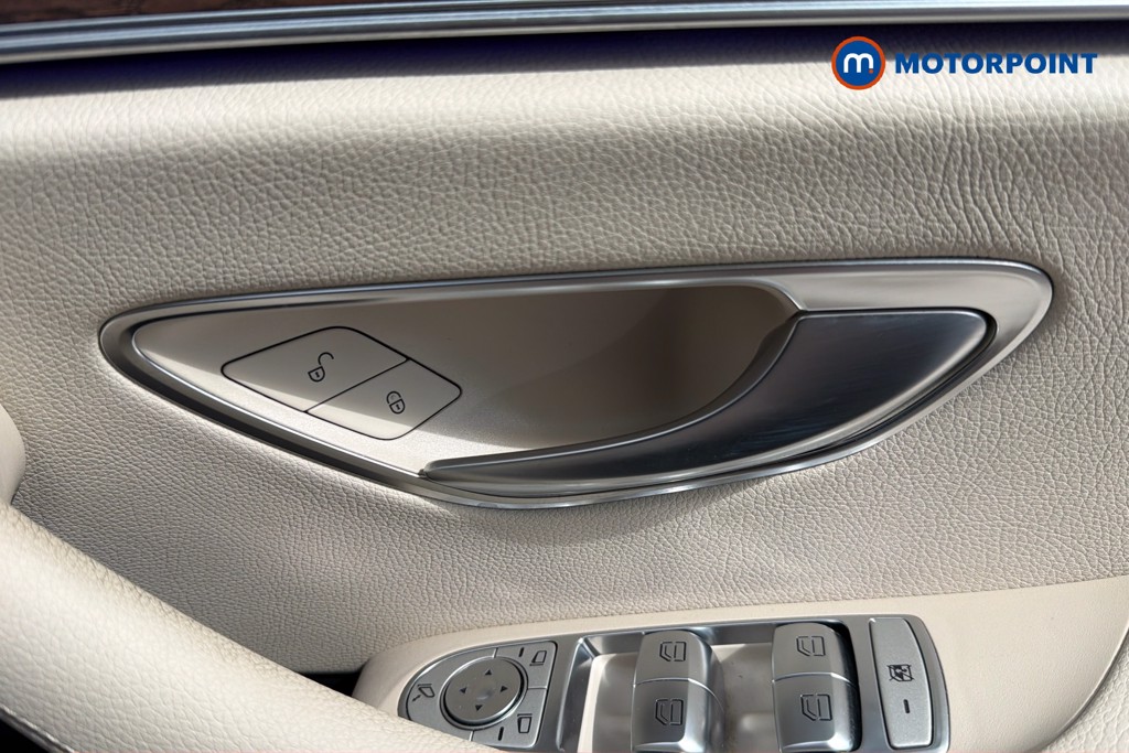 Mercedes-Benz E Class SE Automatic Petrol Plug-In Hybrid Saloon - Stock Number (1671893) - 42nd supplementary image