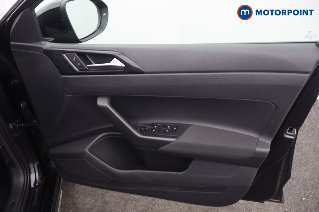 Volkswagen Taigo Life Manual Petrol SUV - Stock Number (1672212) - 7th supplementary image