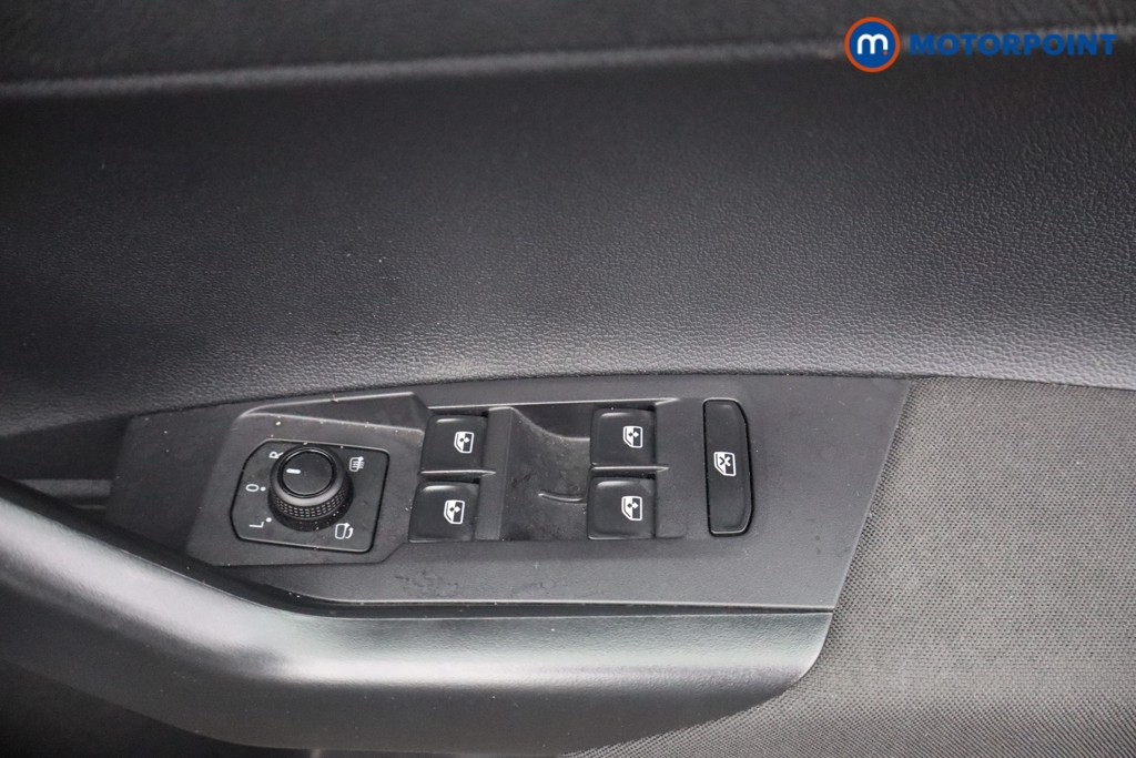 Volkswagen Taigo Life Manual Petrol SUV - Stock Number (1672212) - 8th supplementary image